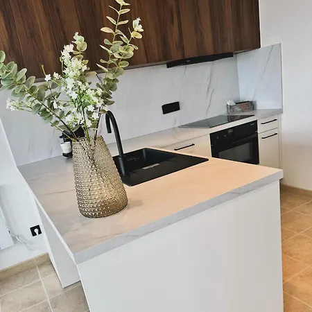 Julo Apartment